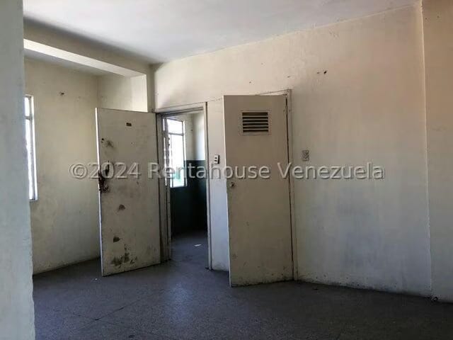 Comercial (Local Comercial) en Alquiler en La Candelaria, Carabobo - 7