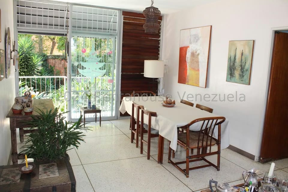 Casa (Duplex) en Alquiler en Los Palos Grandes, Distrito Metropolitano - 7
