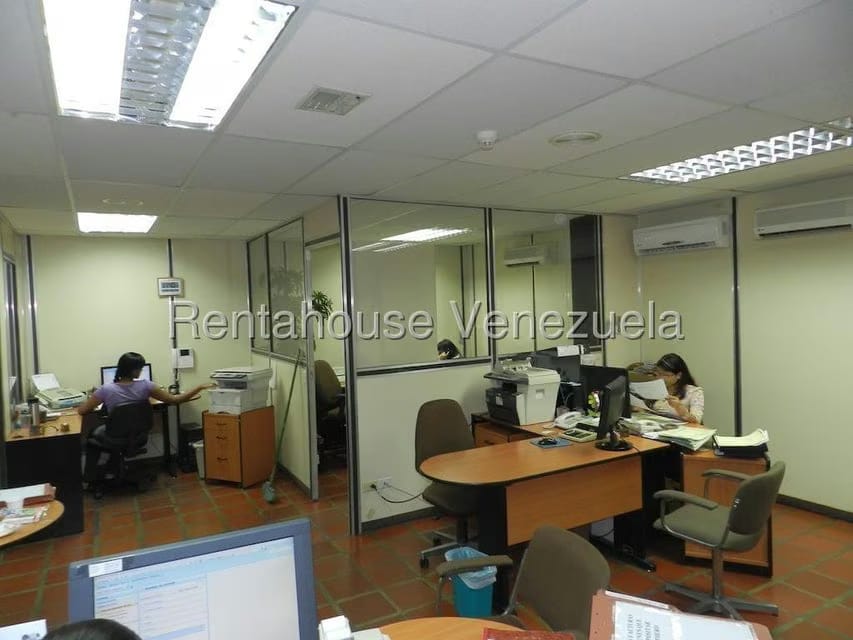 Comercial (Edificio) en Venta en Parroquia La Candelaria, Distrito Metropolitano - 39