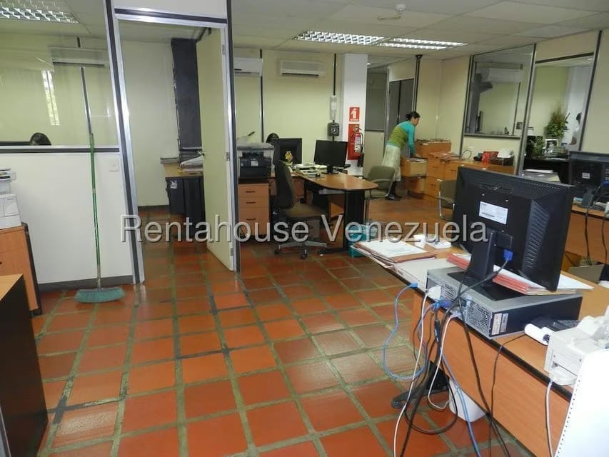 Comercial (Edificio) en Venta en Parroquia La Candelaria, Distrito Metropolitano - 40
