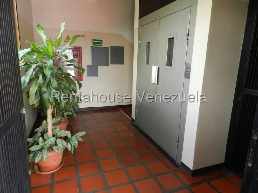 Comercial (Edificio) en Venta en Parroquia La Candelaria, Distrito Metropolitano - 42