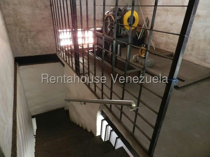 Comercial (Edificio) en Venta en Parroquia La Candelaria, Distrito Metropolitano - 61