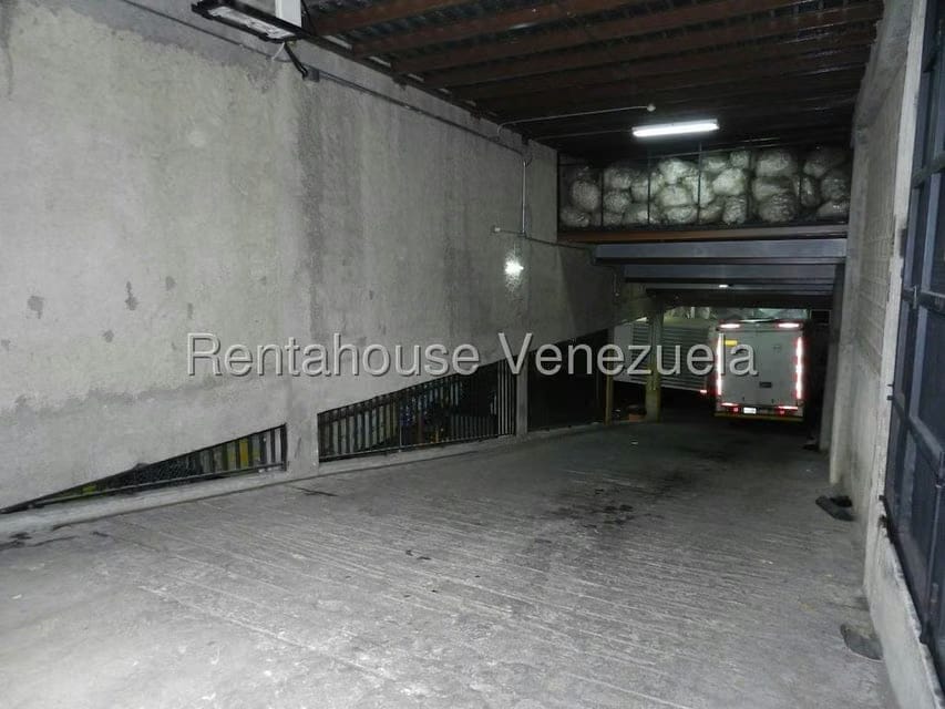 Comercial (Edificio) en Venta en Parroquia La Candelaria, Distrito Metropolitano - 9