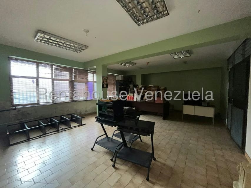 Comercial (Edificio) en Alquiler en Santa Rosa, Carabobo - 7