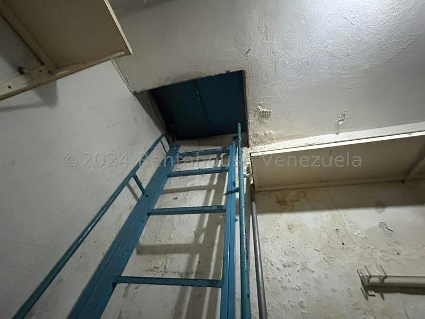 Casa (Multipes Niveles) en Venta en Bello Monte, Distrito Metropolitano - 17