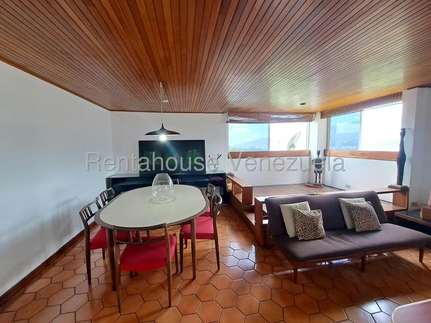 Apartamento (1 Nivel) en Alquiler en Colinas de Bello Monte, Distrito Metropolitano - 6