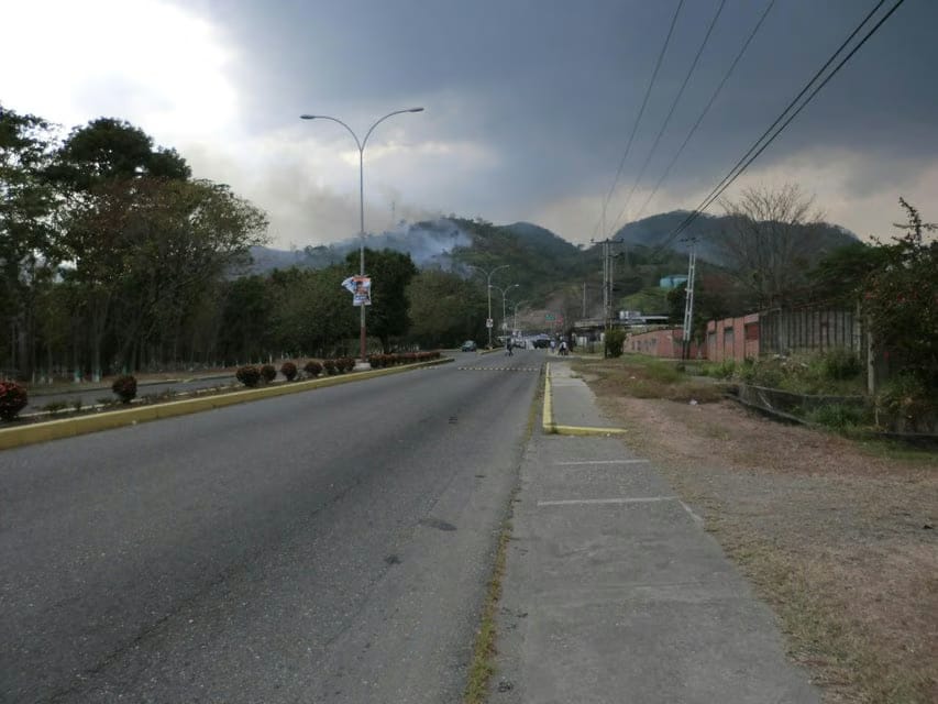 Terreno (Comercial) en Venta en Av General Miguel Acevedo, Miranda - 2
