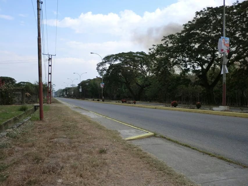 Terreno (Comercial) en Venta en Av General Miguel Acevedo, Miranda - 3