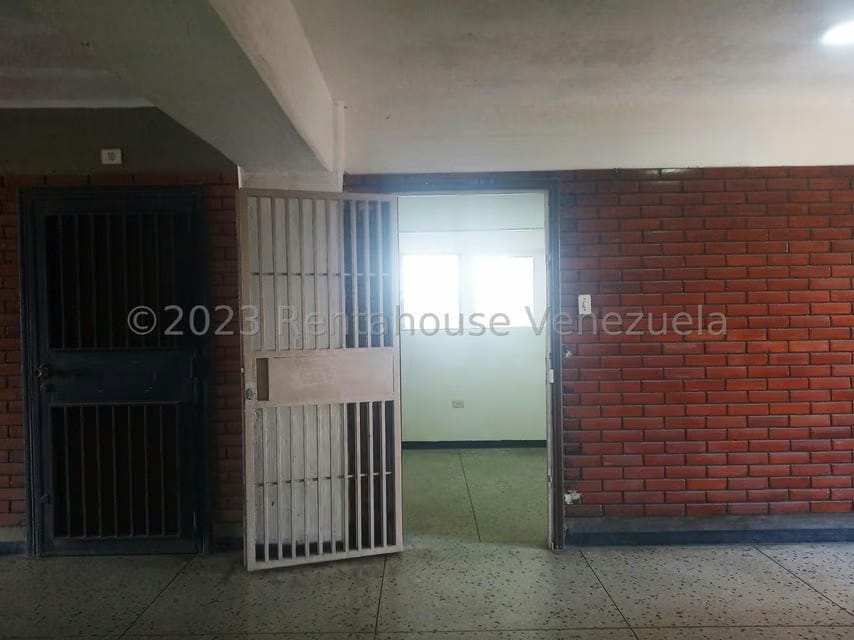 Comercial (Local Comercial) en Alquiler en Centro, Lara - 11