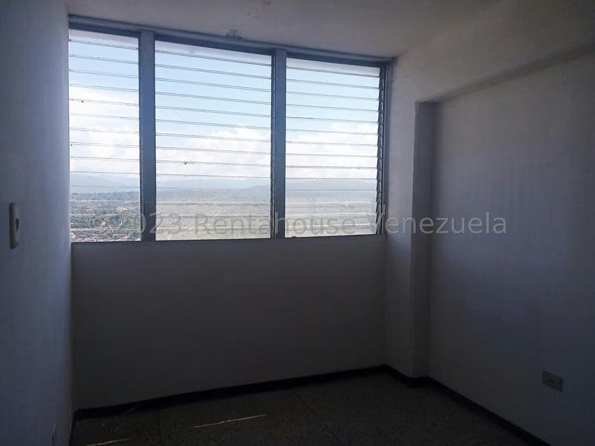 Comercial (Local Comercial) en Alquiler en Centro, Lara - 12