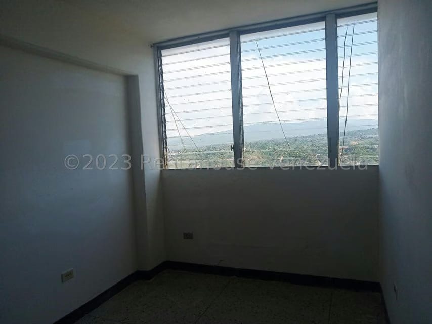 Comercial (Local Comercial) en Alquiler en Centro, Lara - 17