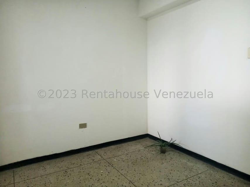 Comercial (Local Comercial) en Alquiler en Centro, Lara - 3