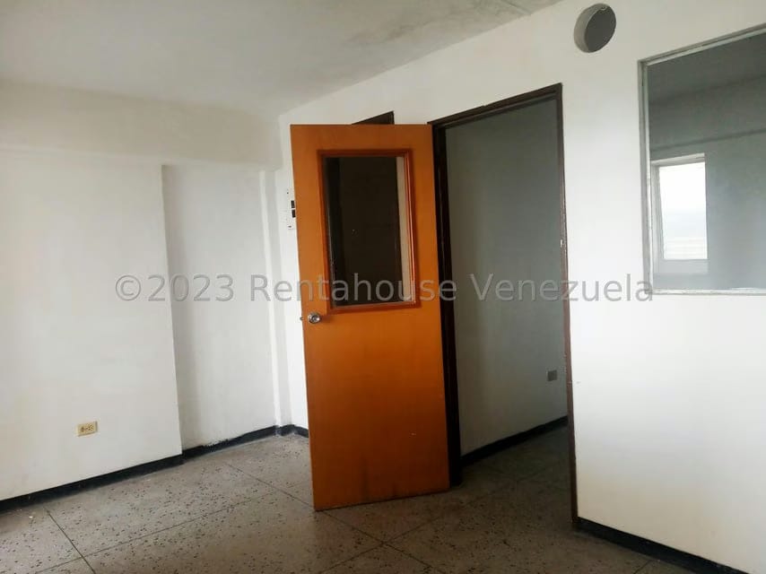 Comercial (Local Comercial) en Alquiler en Centro, Lara - 9