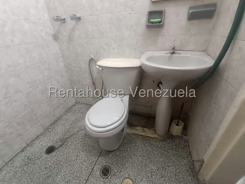 Comercial (Local Comercial) en Alquiler en La Cooperativa, Aragua - 15