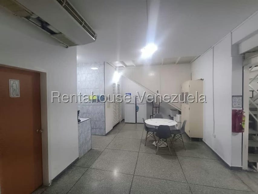 Comercial (Local Comercial) en Alquiler en La Cooperativa, Aragua - 16