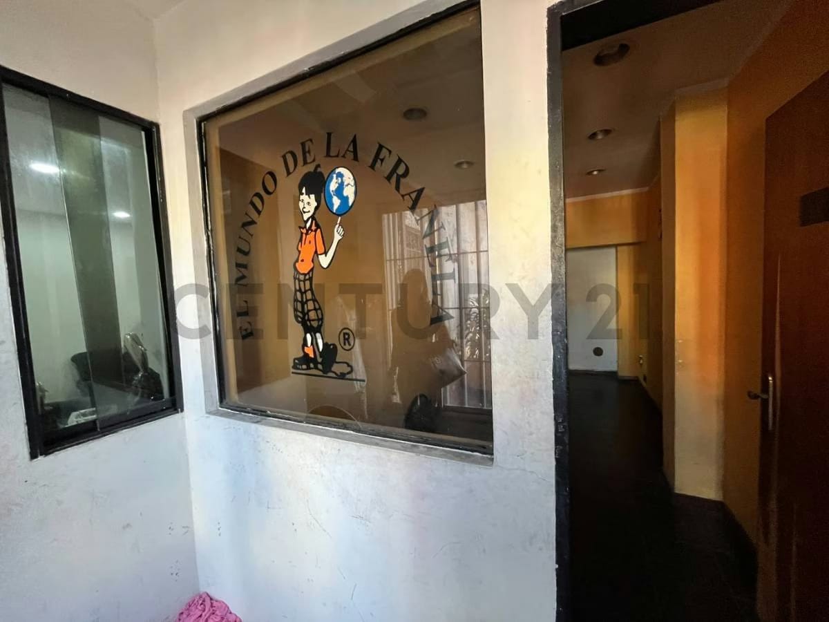 Casa en Bello Monte con gran potencial comercial y de inversión - 4