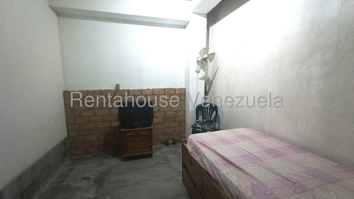 Casa (1 Nivel) en Venta en Sarria, Distrito Metropolitano - 13