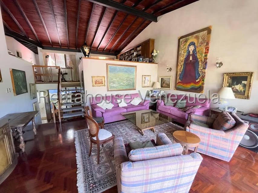 Casa (Multipes Niveles) en Venta en Prados del Este, Distrito Metropolitano - 6