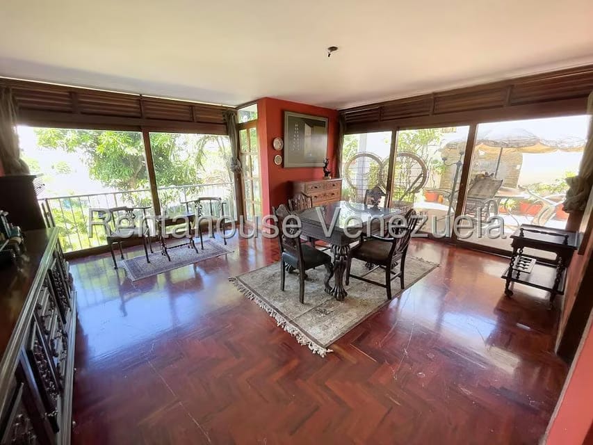 Casa (Multipes Niveles) en Venta en Prados del Este, Distrito Metropolitano - 7