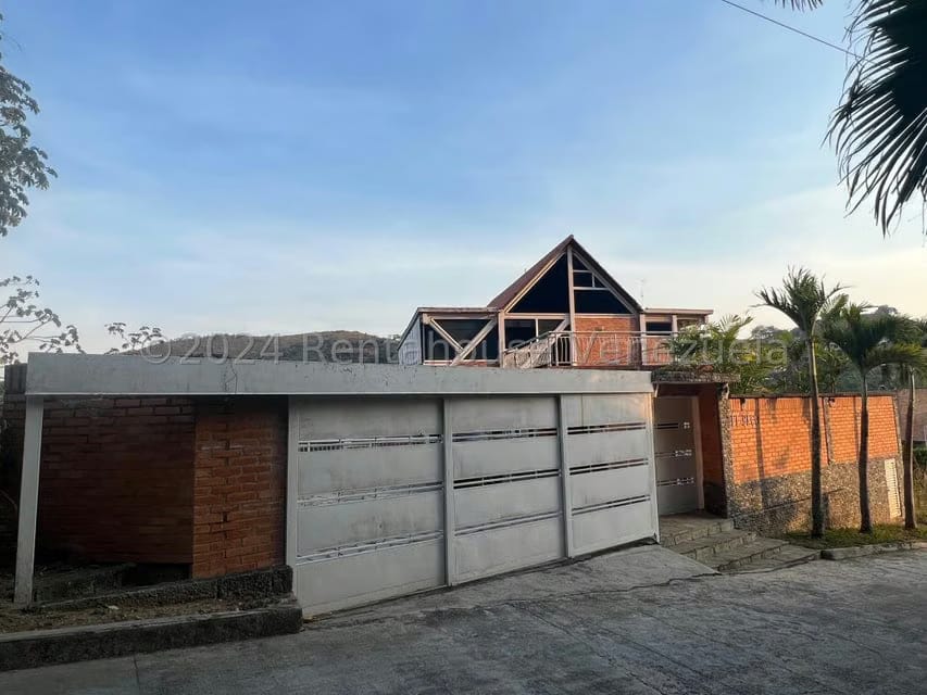 Casa (Multipes Niveles) en Venta en Corralito, Distrito Metropolitano - 2