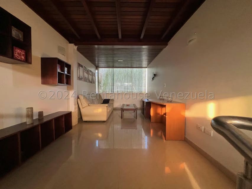 Casa (Multipes Niveles) en Venta en Corralito, Distrito Metropolitano - 48