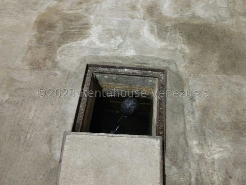 Comercial (Edificio) en Alquiler en Centro, Lara - 21