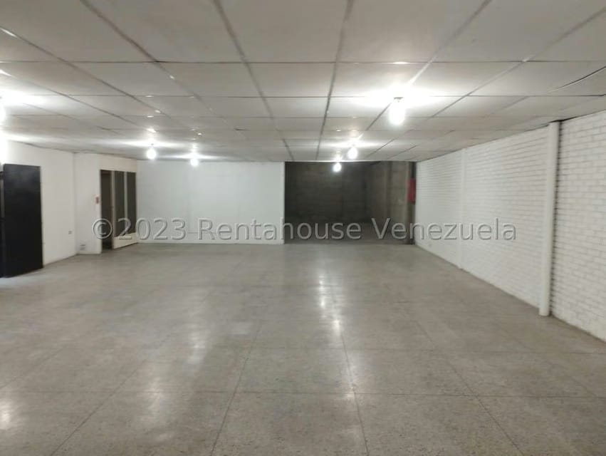 Comercial (Edificio) en Alquiler en Centro, Lara - 5