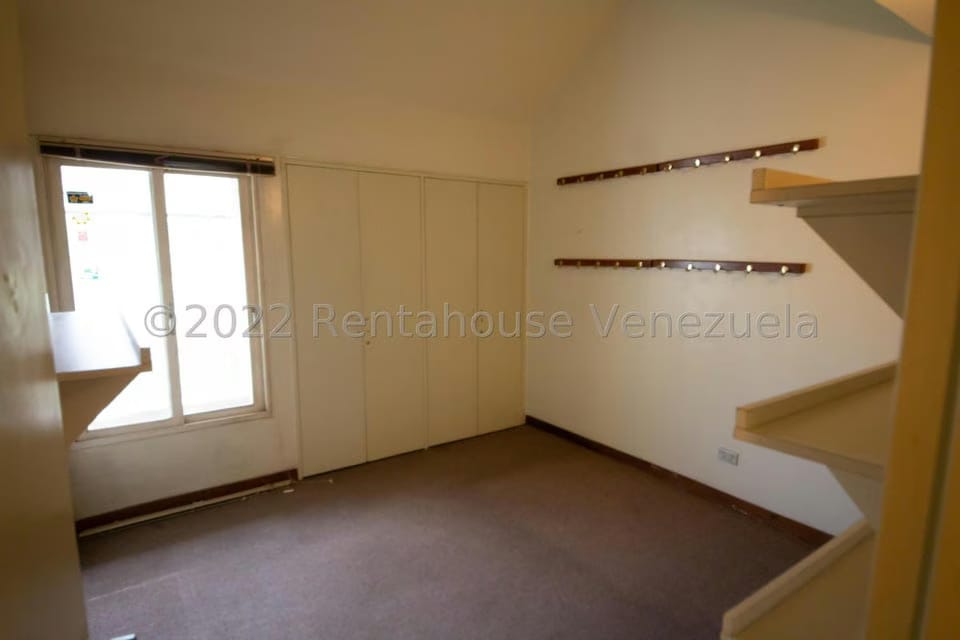 Townhouse (Multiples Niveles) en Venta en La Alameda, Distrito Metropolitano - 14