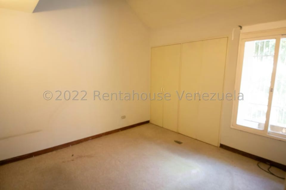 Townhouse (Multiples Niveles) en Venta en La Alameda, Distrito Metropolitano - 17