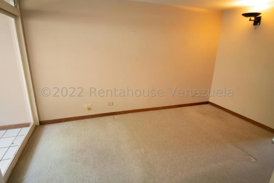 Townhouse (Multiples Niveles) en Venta en La Alameda, Distrito Metropolitano - 20