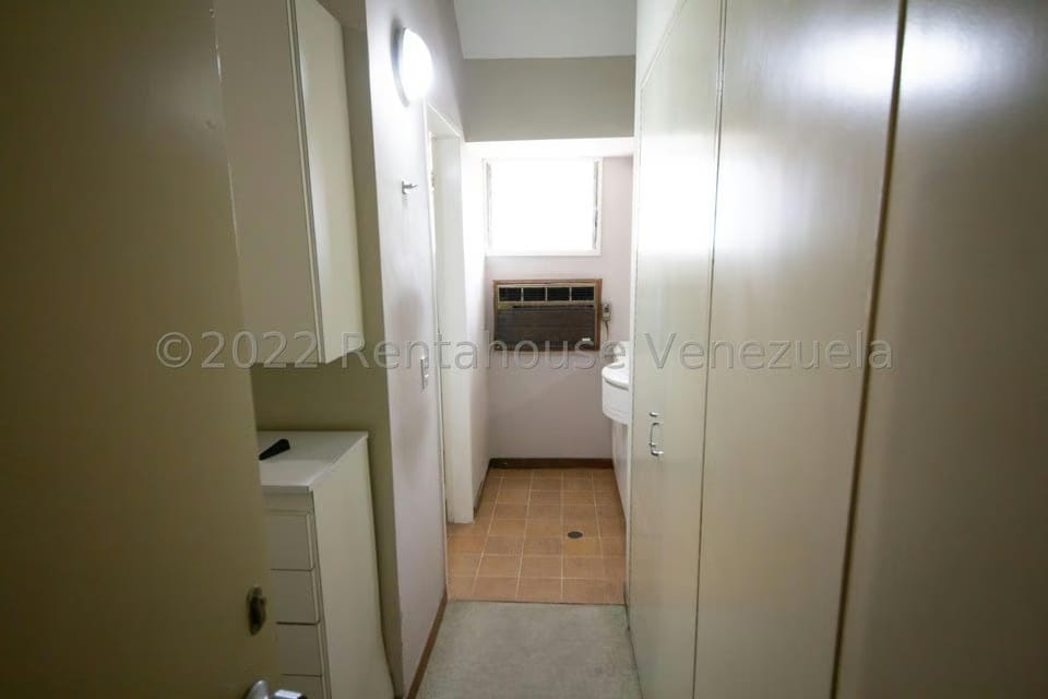 Townhouse (Multiples Niveles) en Venta en La Alameda, Distrito Metropolitano - 22