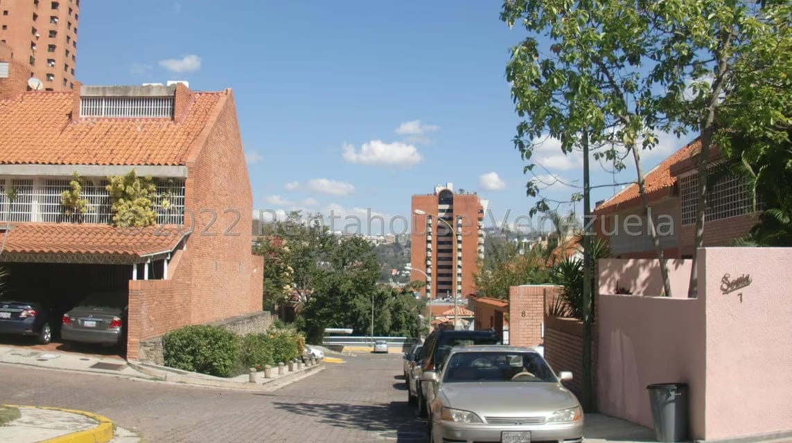 Townhouse (Multiples Niveles) en Venta en La Alameda, Distrito Metropolitano - 31