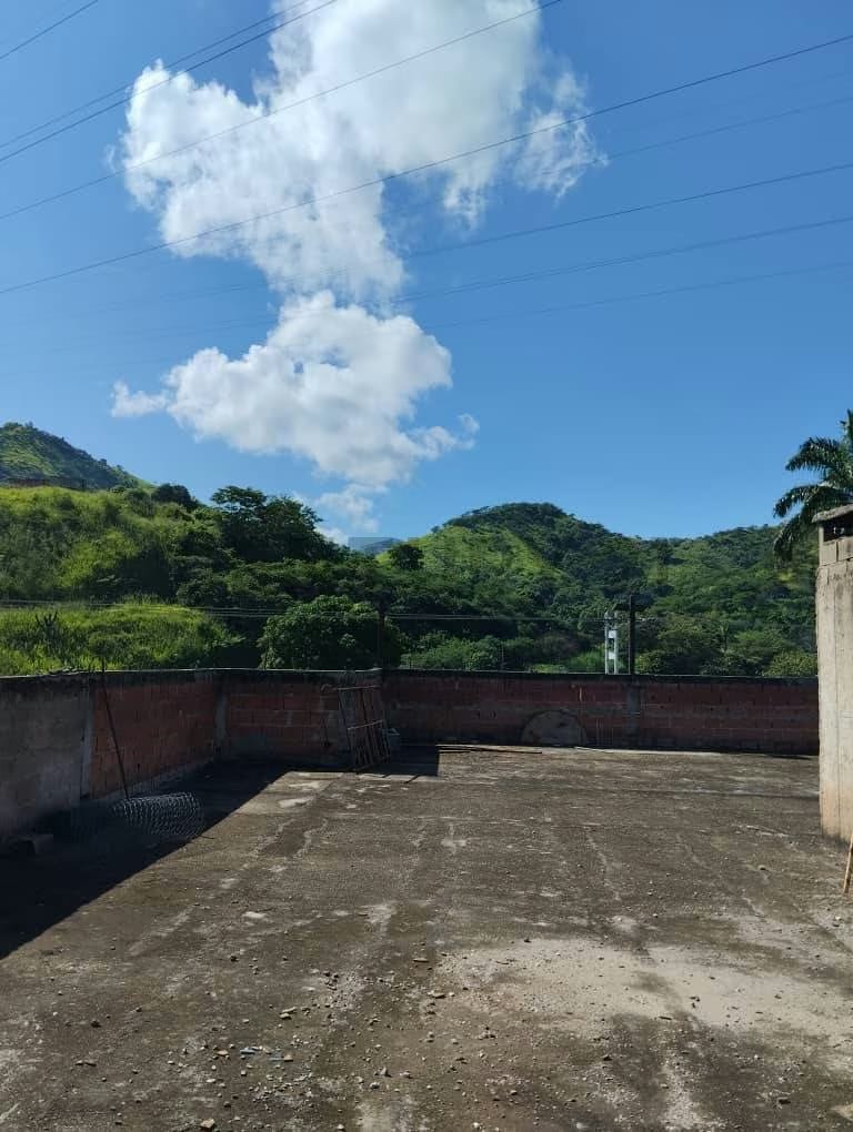 En Alquiler Terreno con Edificio Comercial - 9