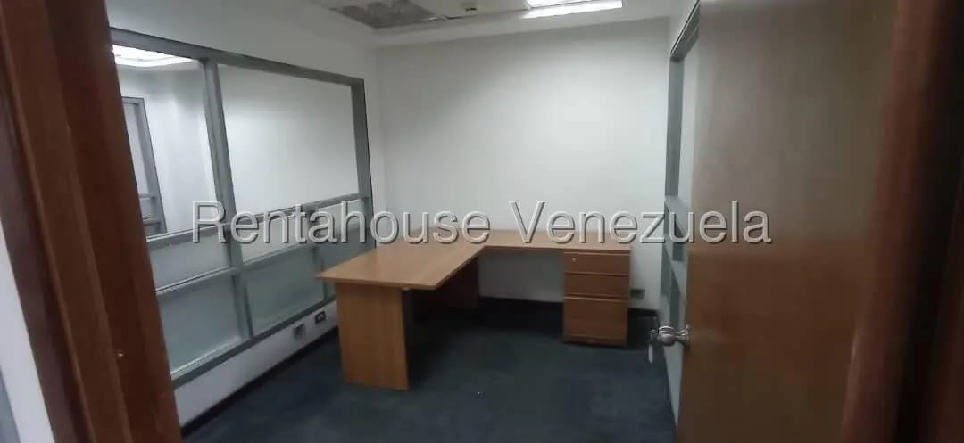 Comercial (Local Comercial) en Alquiler en Las Churuatas, Miranda - 8