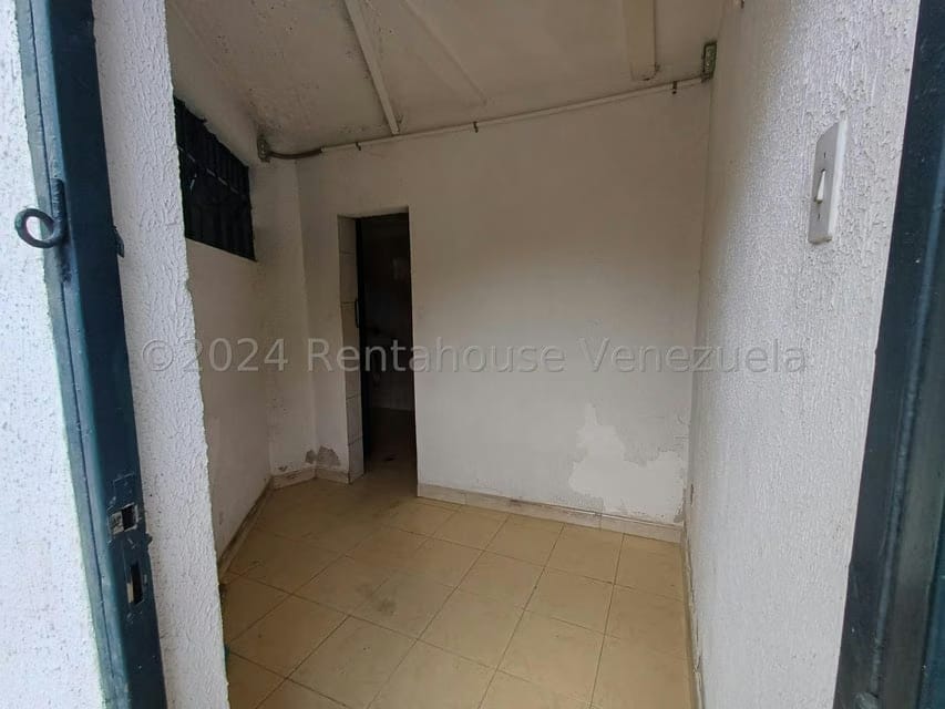 Comercial (Galpon - Deposito) en Alquiler en Macarao, Distrito Metropolitano - 33