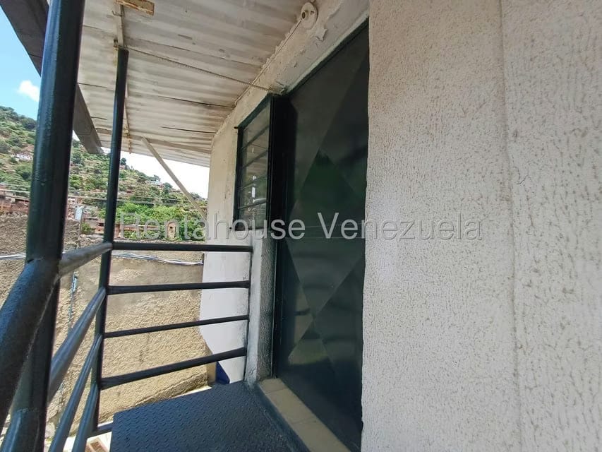 Comercial (Galpon - Deposito) en Alquiler en Macarao, Distrito Metropolitano - 61