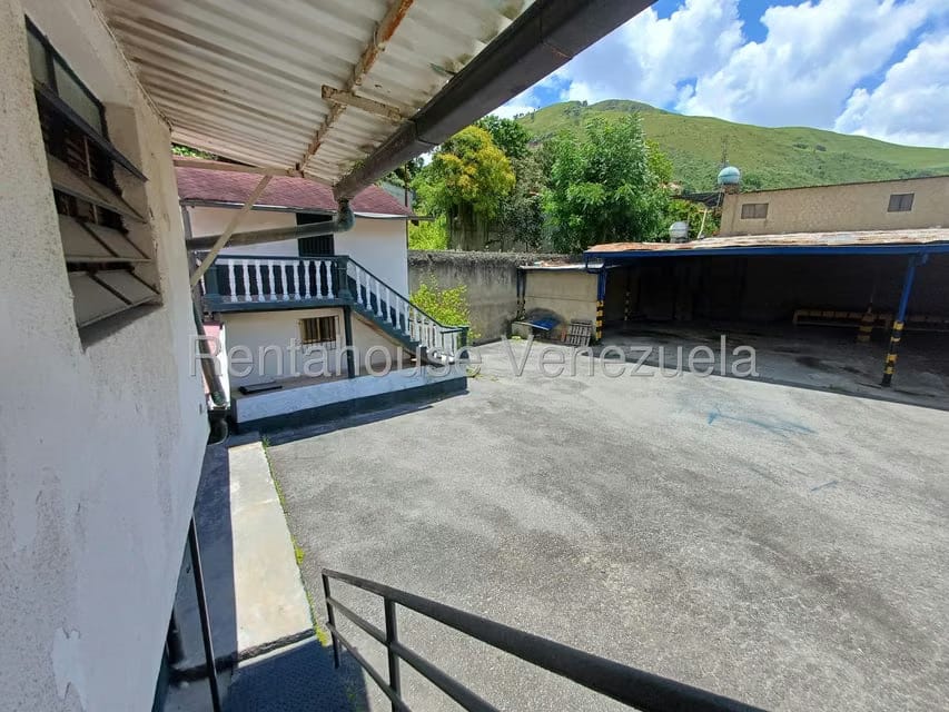 Comercial (Galpon - Deposito) en Alquiler en Macarao, Distrito Metropolitano - 63