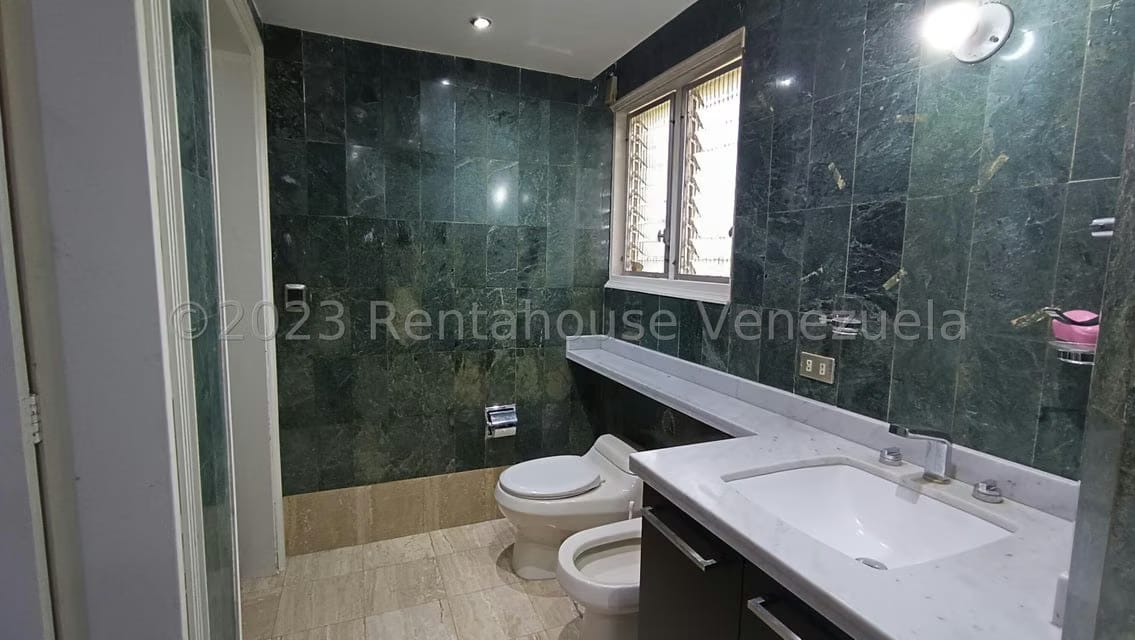 Casa (1 Nivel) en Venta en Los Guayabitos, Distrito Metropolitano - 32