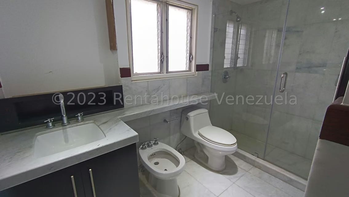 Casa (1 Nivel) en Venta en Los Guayabitos, Distrito Metropolitano - 48