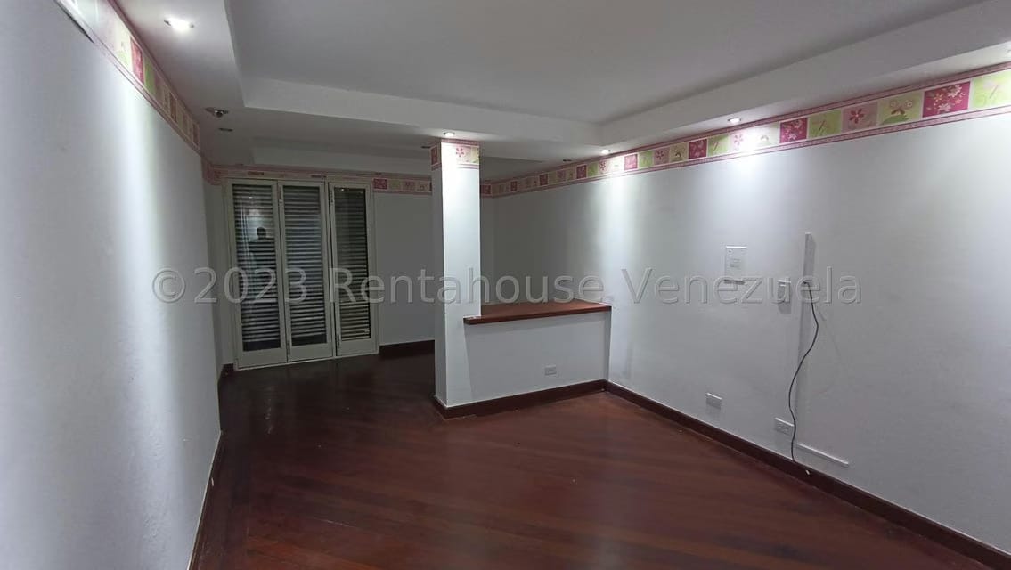 Casa (1 Nivel) en Venta en Los Guayabitos, Distrito Metropolitano - 50