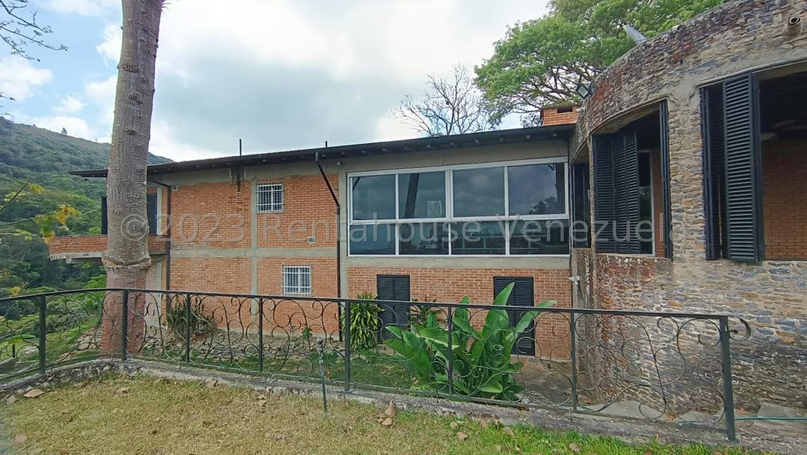 Casa (1 Nivel) en Venta en Los Guayabitos, Distrito Metropolitano - 6