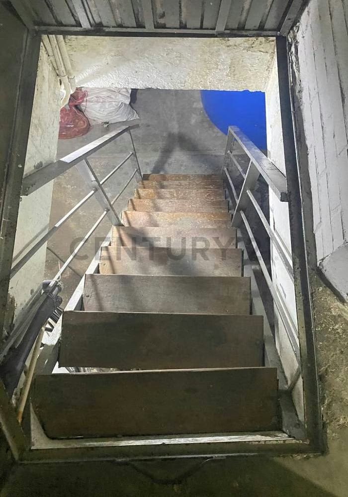 Amplio local comercial en venta en Puerto La Cruz - 21