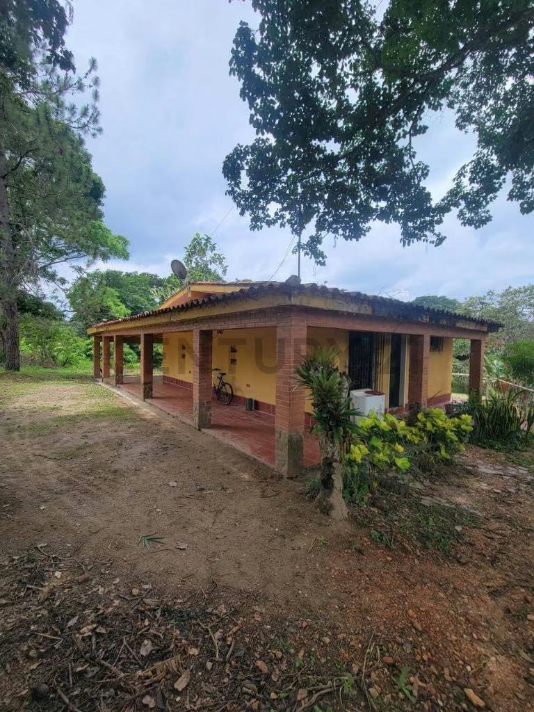 Venta de Casa en Aguirre - 3