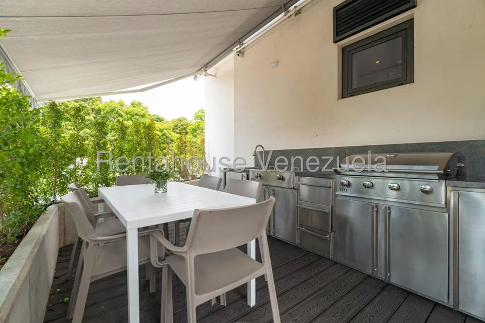 Apartamento (1 Nivel) en Venta en La Castellana, Distrito Metropolitano - 25