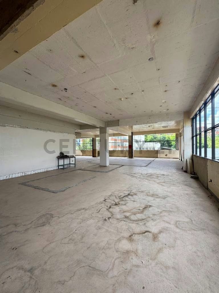 VENTA DE EDIFICIO INDUSTRIAL, UBICADO EN PALO VERDE. - 6
