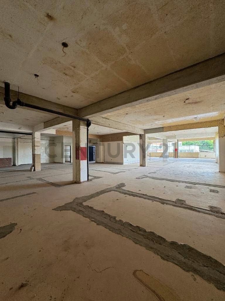 VENTA DE EDIFICIO INDUSTRIAL, UBICADO EN PALO VERDE. - 7