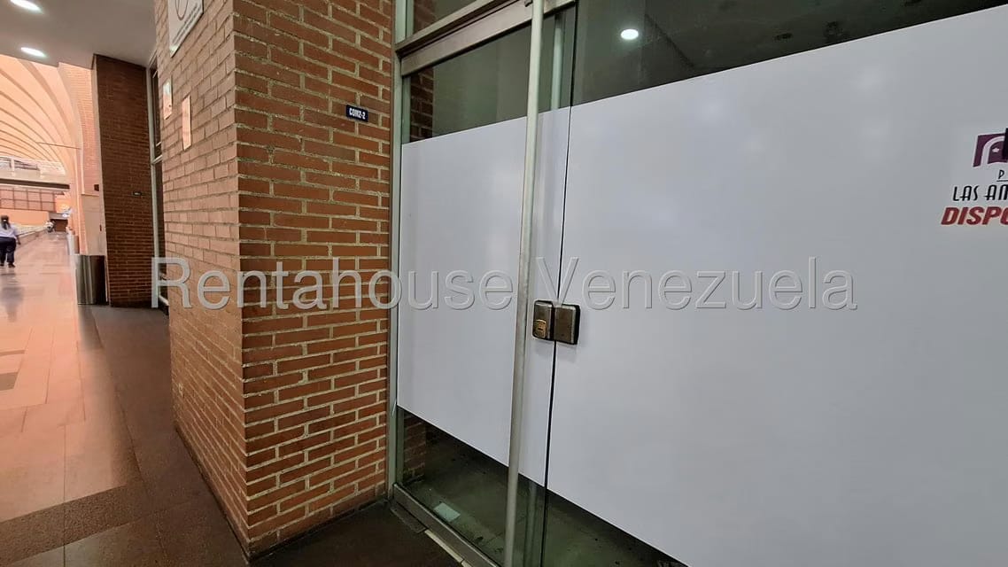 Comercial (Local Comercial) en Alquiler en El Cafetal, Distrito Metropolitano