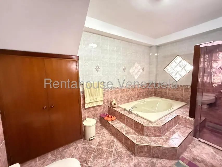 Casa (Duplex) en Venta en Los Overos, Aragua - 33