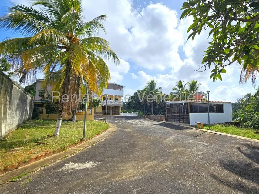 Casa (Multipes Niveles) en Venta en Municipio Peña, Yaracuy - 2