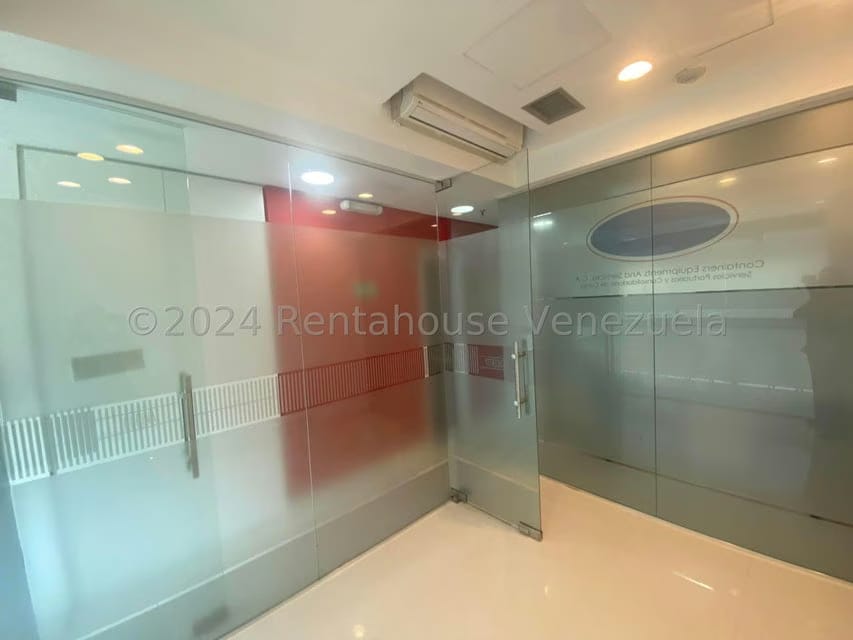 Comercial (Oficina) en Venta en Macaracuay, Distrito Metropolitano - 14